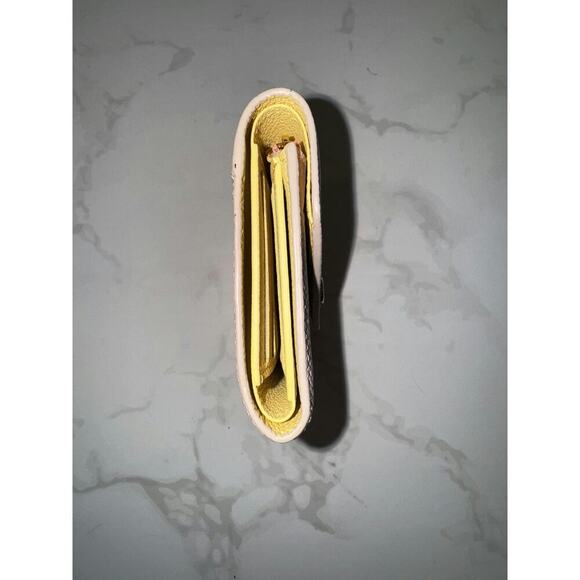 Louis Vuitton Pink Victorine Small Wallet - Excellent Condition - Picture 8 of 8